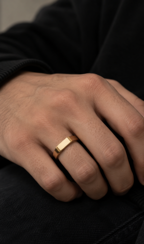 Edge Signet Ring