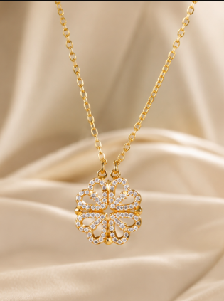 Clover Grace Pendant Necklace